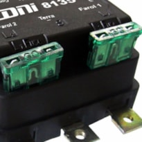 RELÉ DUPLO DO FAROL UNIVERSAL 12V 500W COM FUSÍVEIS DNI8135
